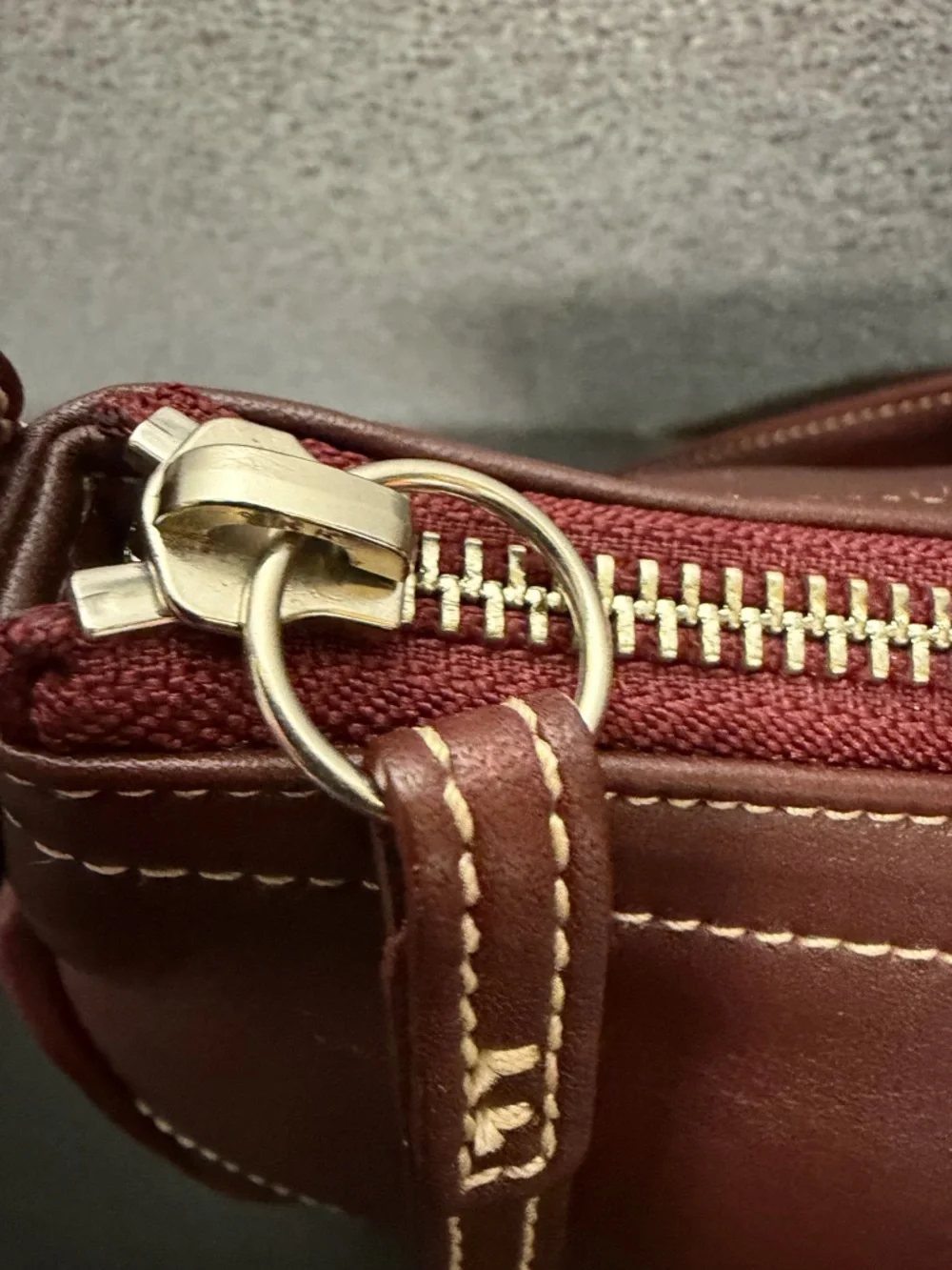 Coach Soho Buckle Shoulder Bag Red Brown Leather Y2K F1048-7540 - Picture 4 of 13